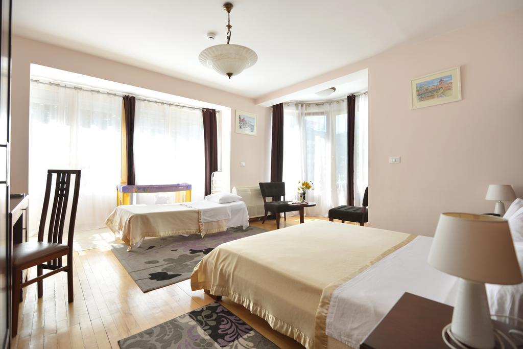 Hotel De Paris Тирана Экстерьер фото