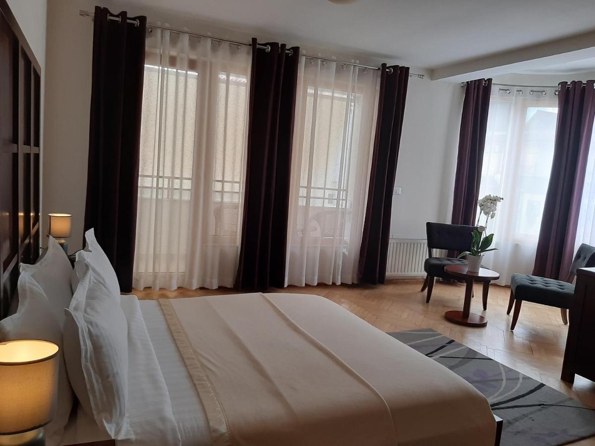 Hotel De Paris Тирана Экстерьер фото